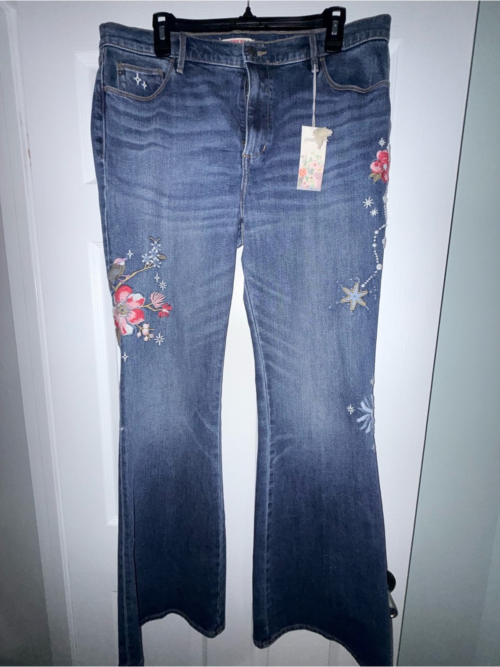 Johnny Was Riaya Blue Floral Embroidered Flare Jeans - Picture 2 of 10